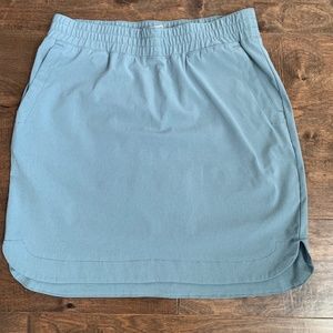 Duluth Trading Breezeshooter Skort Womens 6  Light Green Pockets Lightweight